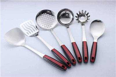 选购不锈钢厨具的技巧 选购不锈钢厨具的技巧